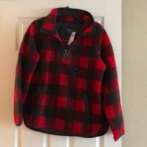 SHERPA HALF-ZIP SWEATSHIRT